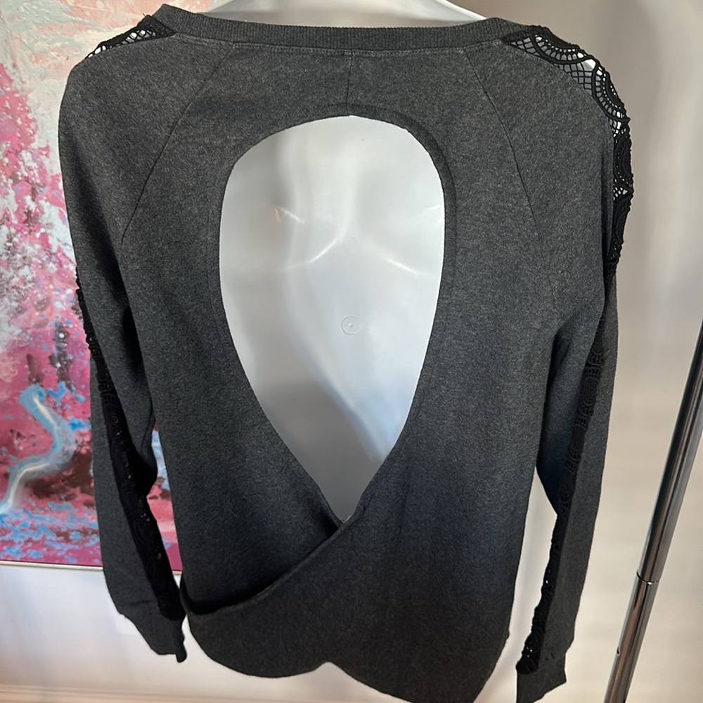 Fabletics Maura pullover - Picture 6 of 6